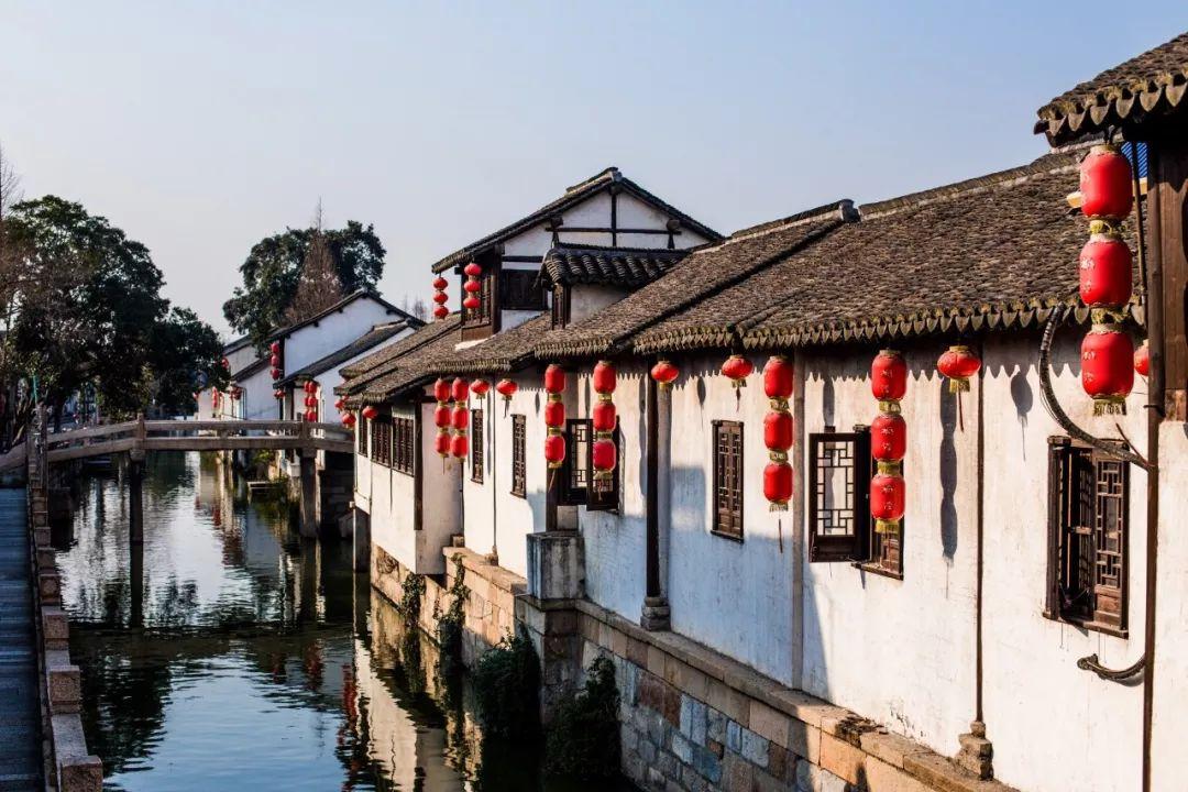 油漆墙面